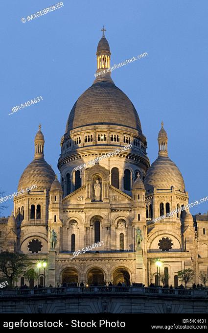 Sacre Coeur Church, 18th district, Montmartre, Paris, France, Europe