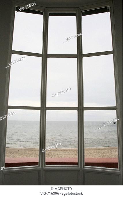 view through windows over Baltic Sea, Germany, Ruegen, Binz  - Binz, Ruegen, GERMANY, 24/04/2007