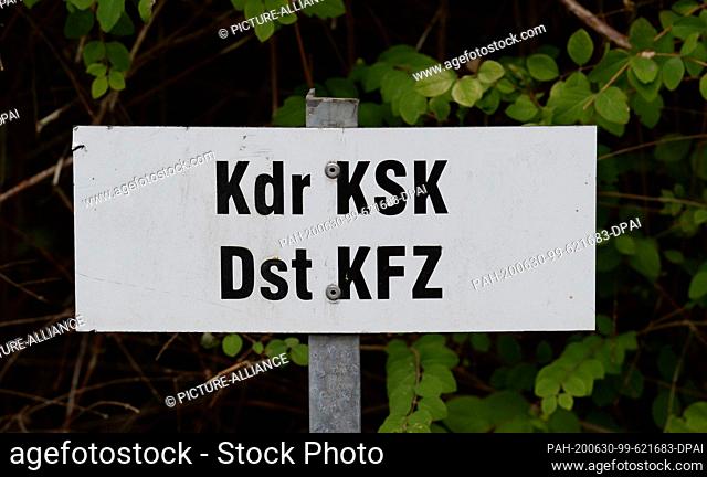 FILED - 14 July 2014, Baden-Wuerttemberg, Calw: The sign for the KSK commander's vehicle can be seen on the barracks grounds