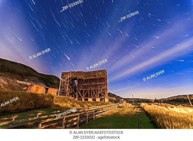 The old Atlas Coal Mine near East Coulee, Alberta, now a museum and tourist attraction. This is a composite of 20 x 1 minute exposures with the Canon 5D MkII...