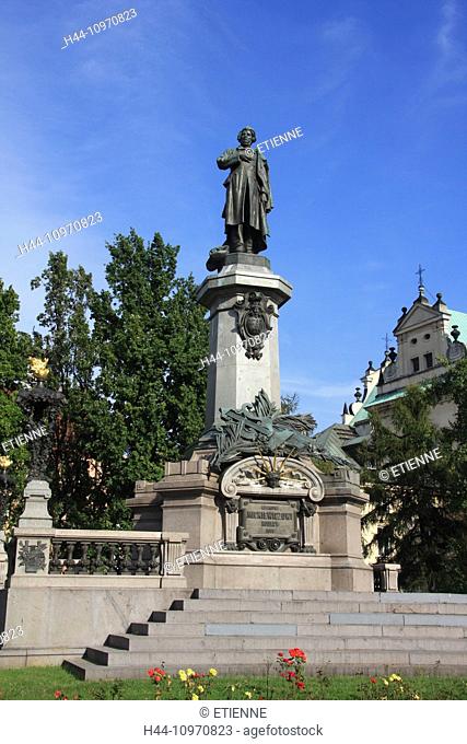 Poland, Warsaw, Europe, Krakowskie Przdmiescie, Krakow suburb, statue, Adamowi, Mickiewiczowi, Mickiewicza, author, writer