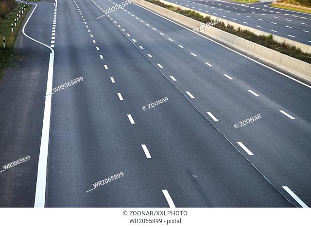 empty 8-lane highway due to road and bridge works