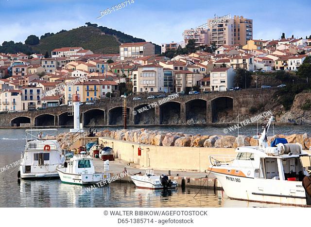 France, Languedoc-Roussillon, Pyrennes-Orientales Department, Vermillion Coast Area, Banyuls-sur-Mer, harbor