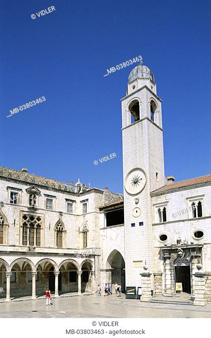 Croatia, Dubrovnik, old town, Sponza, Palace, Uhrturm, tourists  Balkan peninsula, Dalmatia, Dalmatian coast,  Buildings, built 1516-22, tower, 1444, 31 m high