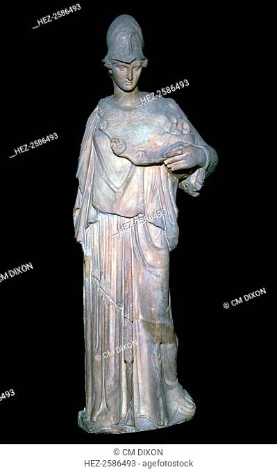Athena a la Ciste, a replica of a 5th century Greek original from Crete, formerly attributed to Cephistodes, father of Praxiteles