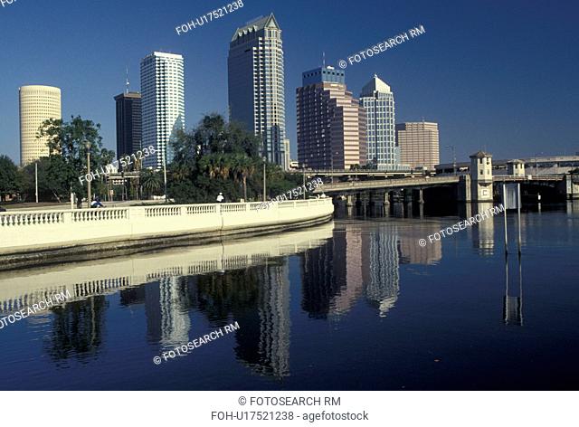 Tampa, FL, skyline, Florida, Tampa Bay, Skyline of downtown Tampa on Hillsborough Bay