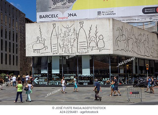 Spain , Catalunya, Barcelona City , near Gotic distric, Picasso Mural at the architeques college bldg
