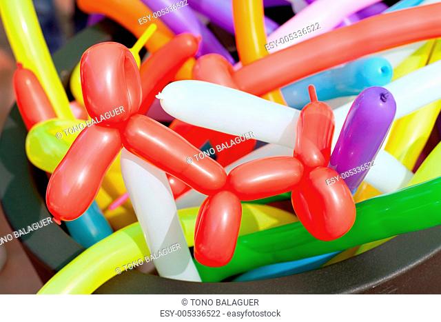 balloon twisting art children workshop
