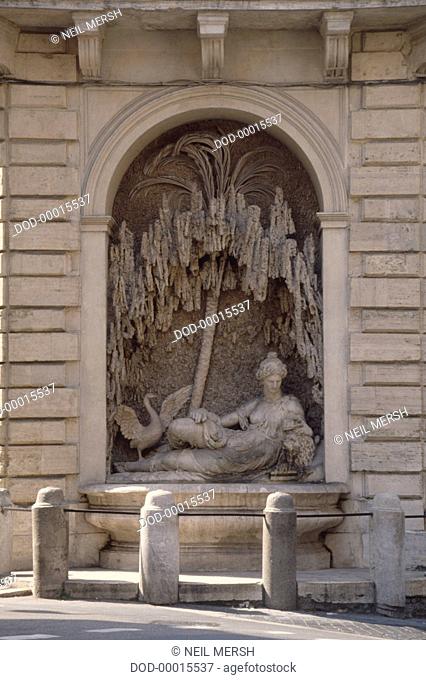 Italy, Rome, Le Quattro Fontane, Fountain of Strength, reclining female figure representing Strength or Juno