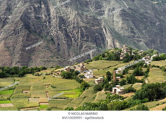 The village of Danpa in the fertile highlands of Kham, Tibet
