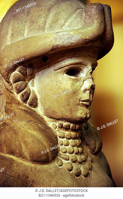Detail of the statue of the Deese of the Fountain, (Amorite, 18th century BC), Aleppo Museum, Syria