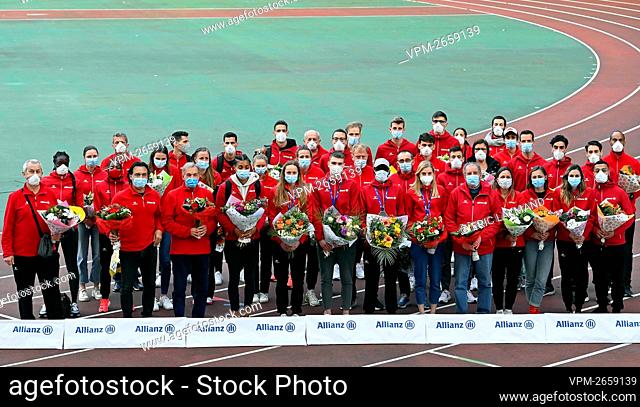 Athletes pose at the arrival of the Belgian delegation from the European Indoor championships in Torun, Poland, in Brussels, Monday 08 March 2021