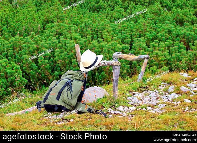 hike to the latschberg, (1949) rucksack with a hiking hat on the summit, rofan mountains, brandenberger alps, tyrol, münster municipality