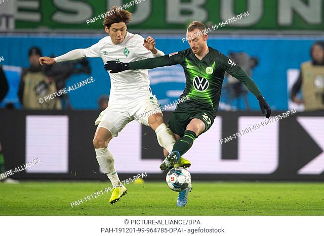 01 December 2019, Lower Saxony, Wolfsburg: Soccer: Bundesliga, VfL Wolfsburg - Werder Bremen, 13th matchday in the Volkswagen Arena