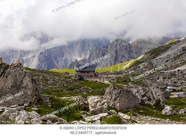 Thanks to his strategically location the Refuge is a very good starting point for the climbing ways of the famous Cime of Lavaredo that since the half of the...