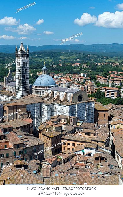 View of the city of Siena with the Siena Cathedral from the Mangia Tower (Torre del Mangia), built in 1338-1348, Tuscany, central Italy