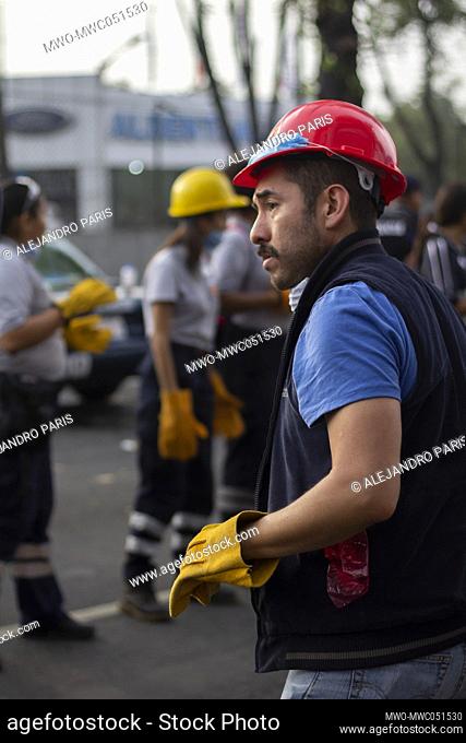 Volunteers during rescue operations. In 2017, an 8.1-magnitude earthquake jolted Mexico, claiming at least 98 lives. It was the strongest strike in Mexico in a...