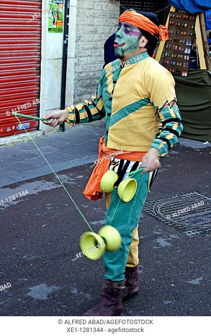 juggler, Fira Medieval'10, Viladecans, Catalonia, Spain