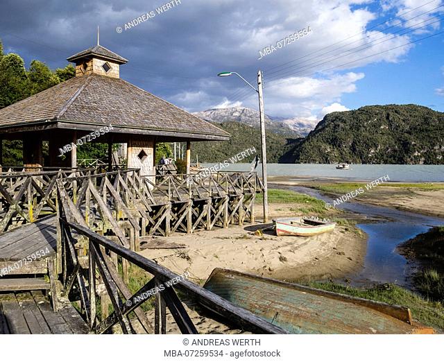 House and wooden boardwalk of Caleta Tortel, at the seaside, Caleta Tortel, Aysen region, Patagonia, Chile