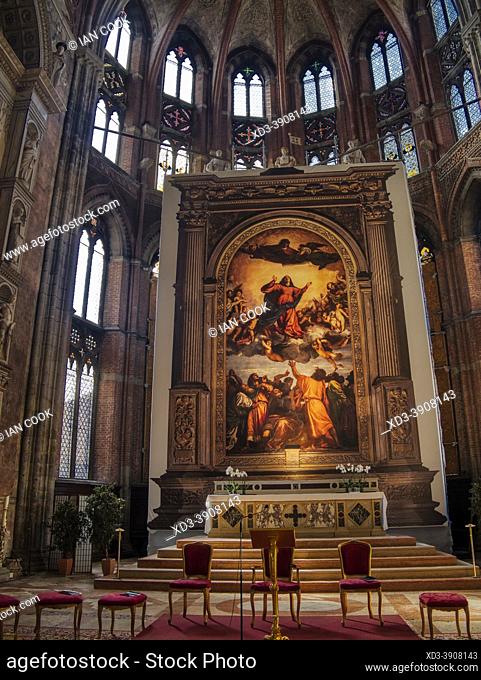 The Assumption painting by Tiziano Vecellio, painted in 1516-1518, Basilica Santa Maria Gloriosa dei Frari, Venice, Italy