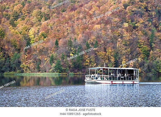 Croatia, Europe, Plitvicer lakes, Jezera, lake, sea, national park, trees, autumn, ship