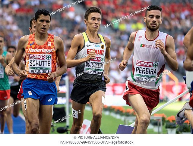 07.08.2018, Berlin: Athletics, European Championships in the Olympic Stadium, 3000m obstacle, preliminary round, men. Noah Schutte (l-r) from the Netherlands