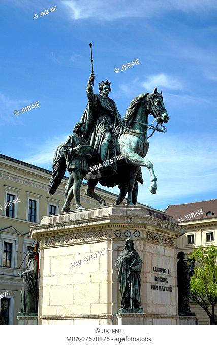 Germany, Bavaria, Munich, Odeonsplatz, equestrian monument of King Ludwig I