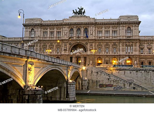 Italy, Rome, Palazzo of di Giustizia,  Ponte Umberto, illumination, river Tiber, Twilight Europe, region Latium, capital, sight, justice palace, architecture