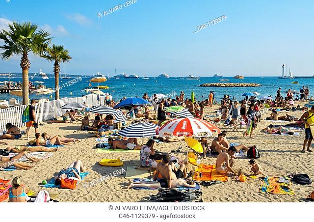 Beach. Croisette Avenue. Cannes. Alpes-Maritimes. French Riviera. Provence. France