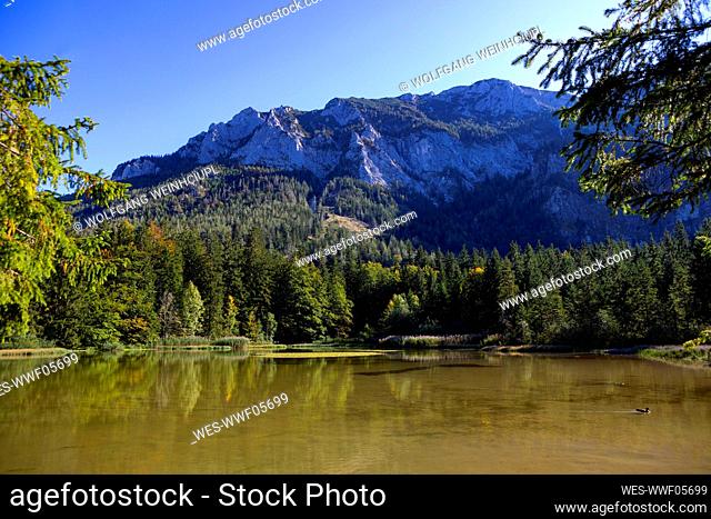 Idyllic shot of Mondsee lake in front of mountains at Salzkammergut, Austria