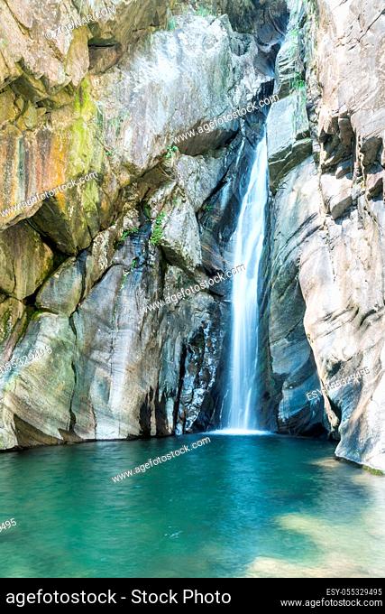 little waterfall between the rocks, beautiful natural scene in lushan mountain