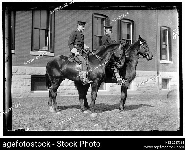 Fort Myer, unidentified group of officers on horseback, between 1909 and 1914. Creator: Harris & Ewing