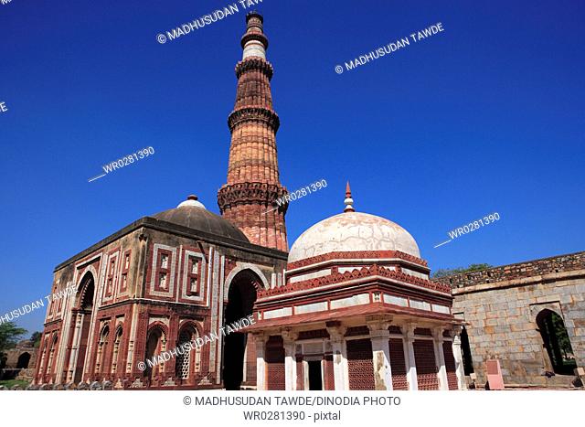 Alai Darwaza , Imam Zamins tomb and Qutab Minar built in 1311 red sandstone tower , Delhi , India UNESCO World Heritage Site