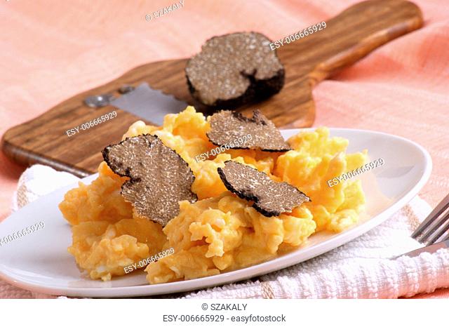 organic summer truffle with some scrambled eggs