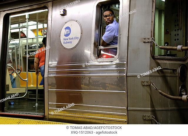 Metro Subway Train station, 34th Street, Herald Square, Manhattan, New York City