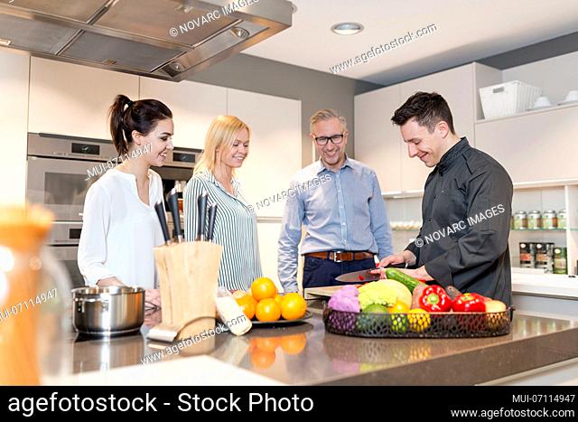 Cook gives a cooking class