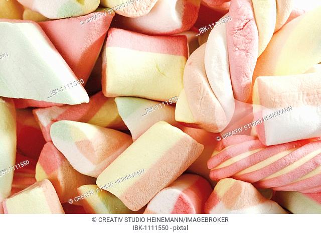 Marshmallows in a glas, close-up