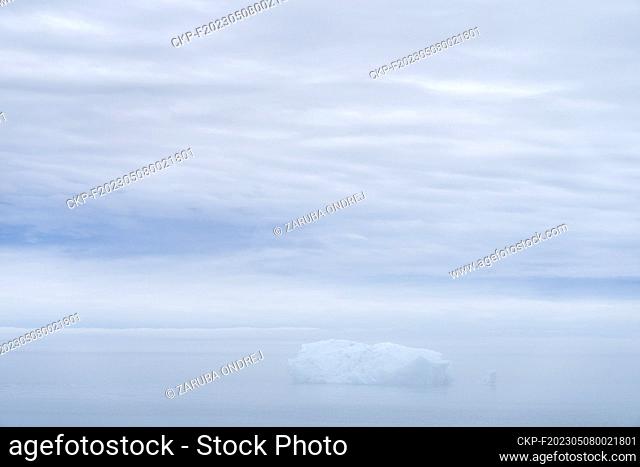 amazing landscape with glaciers and icebergs in summer time (CTK Photo/Zaruba Ondrej)