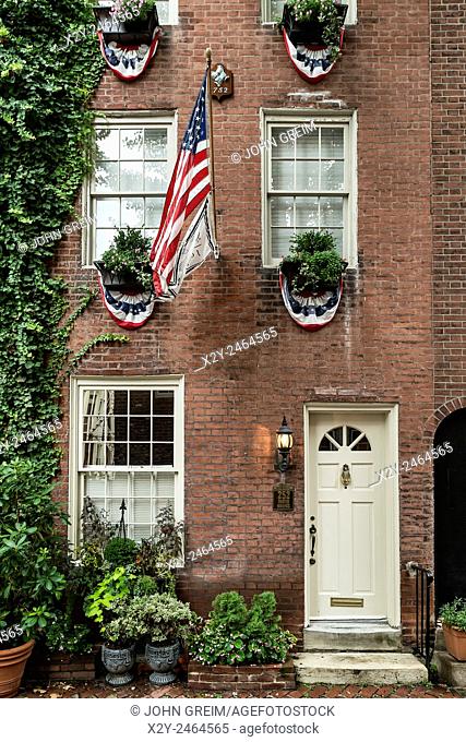 Townhouse, Quince Street, Old City, Philadelphia, Pennsylvania, USA