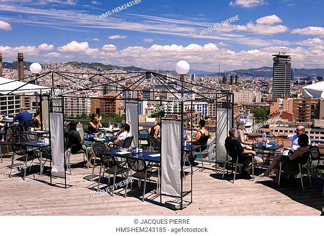Spain, Catalonia, Barcelona, restaurant bar in Montjuic Hill