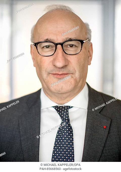 Philippe Étienne, embassador of the Republic of France in Germany, photographed 14 November 2016. Photo: Michael Kappeler/dpa | usage worldwide