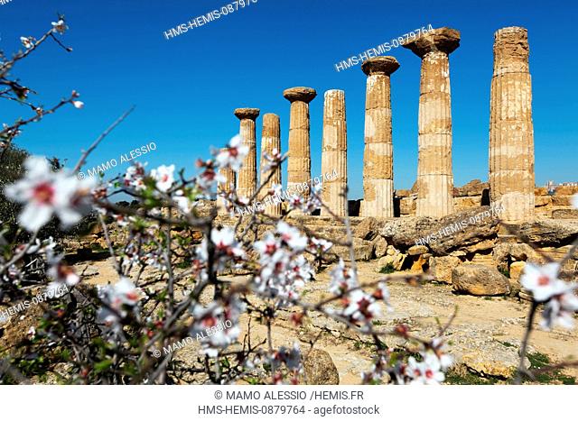 Italy, Sicily, Agrigento, listed as World Heritage by UNESCO, Valley of temples, Temple of Heracles