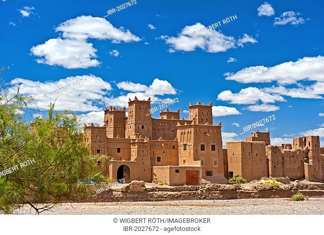 Kasbah Amerhidil, mud fortress, Tighremt, residential castle of the Berbers, Skoura, Morocco, Africa