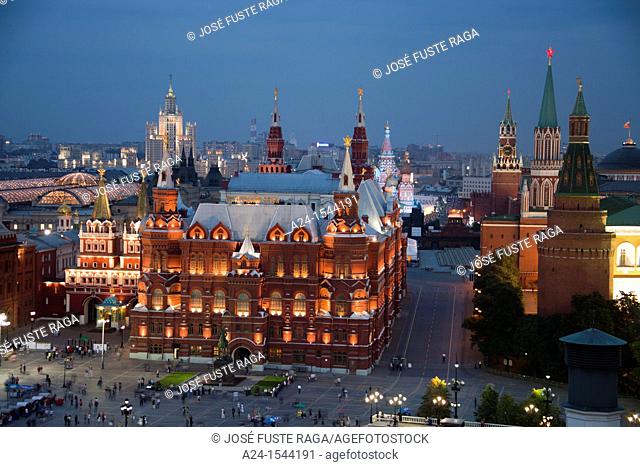 Rusia , Moscow City, The Kremlin, St. Basil's Cathedral and History Museum Skyline