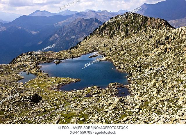 Leners Lake - Gistaín - Chistau - Gistain Valley - Province of Huesca - Aragon Pyrenees - Sobrarbe - Aragon - Spain - Europe