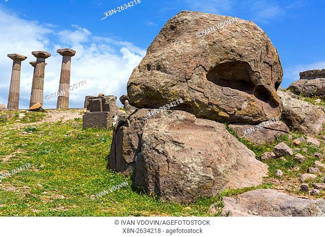 Doric temple of Athena (530 BC), Assos, Canakkale Province, Turkey