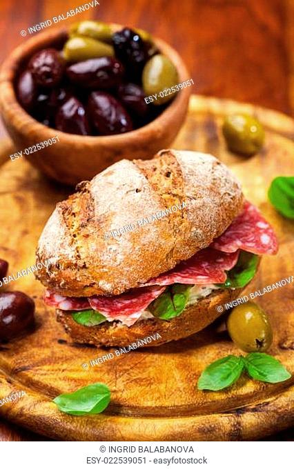 Whole grain sandwich