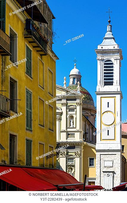 Europe, France, Alpes-Maritimes, Nice. Colorful building of the old town, place Rossetti and the St. Reparate cathedral