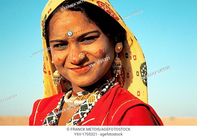 Hindu girl belonging to an untouchable group at the time of Diwali festival. Thar desert, India