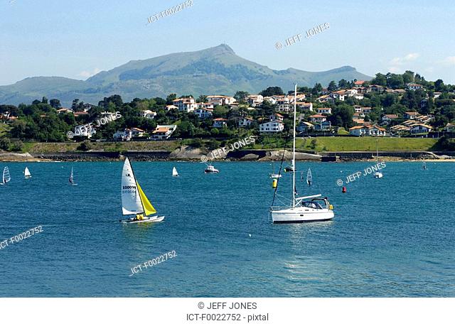 France, Aquitaine, Saint Jean de Luz Bay, boats and La Rhune